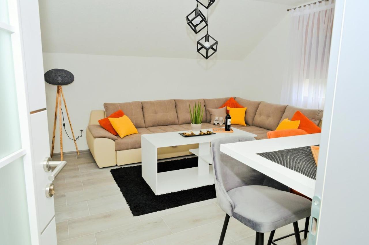 Lola'S House Hotell Jajce Eksteriør bilde